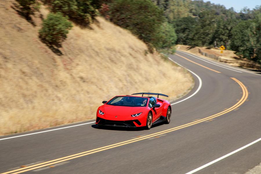  Lamborghini Huracan Perfomante Spyder (LB724) 2018 года  (NA) (фото 14 из 14)